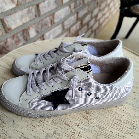 Shu Shop Pilar Sneaker - Picture 5 of 11